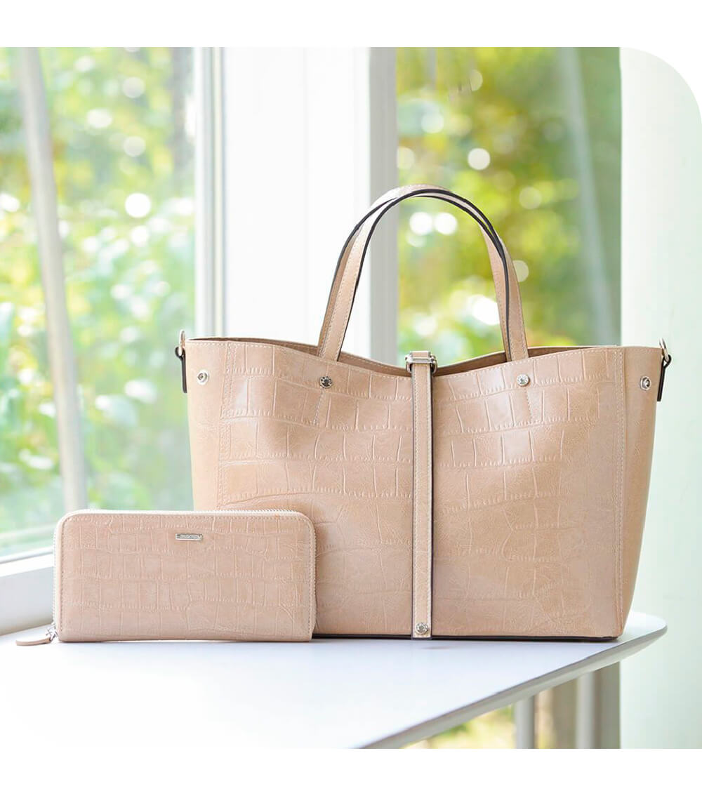 クロコダイル型押しシャイニングレザートート＆ロングウォレット