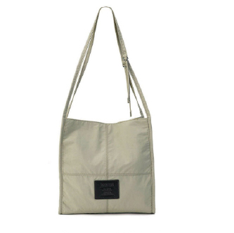 スクエアデザイン軽量トートバッグ